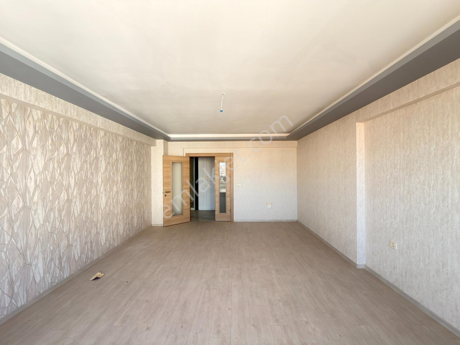 Vip'den Bulvar Üzeri Önü Açık Satılık Lüks Yapısatılık 3+1 Daire — fotoğraf 19
