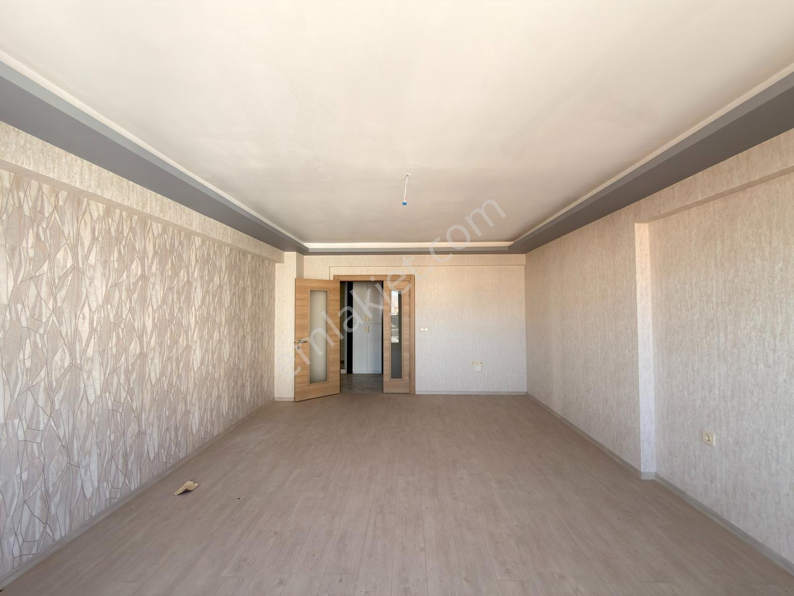 Vip'den Bulvar Üzeri Önü Açık Satılık Lüks Yapısatılık 3+1 Daire — fotoğraf 27