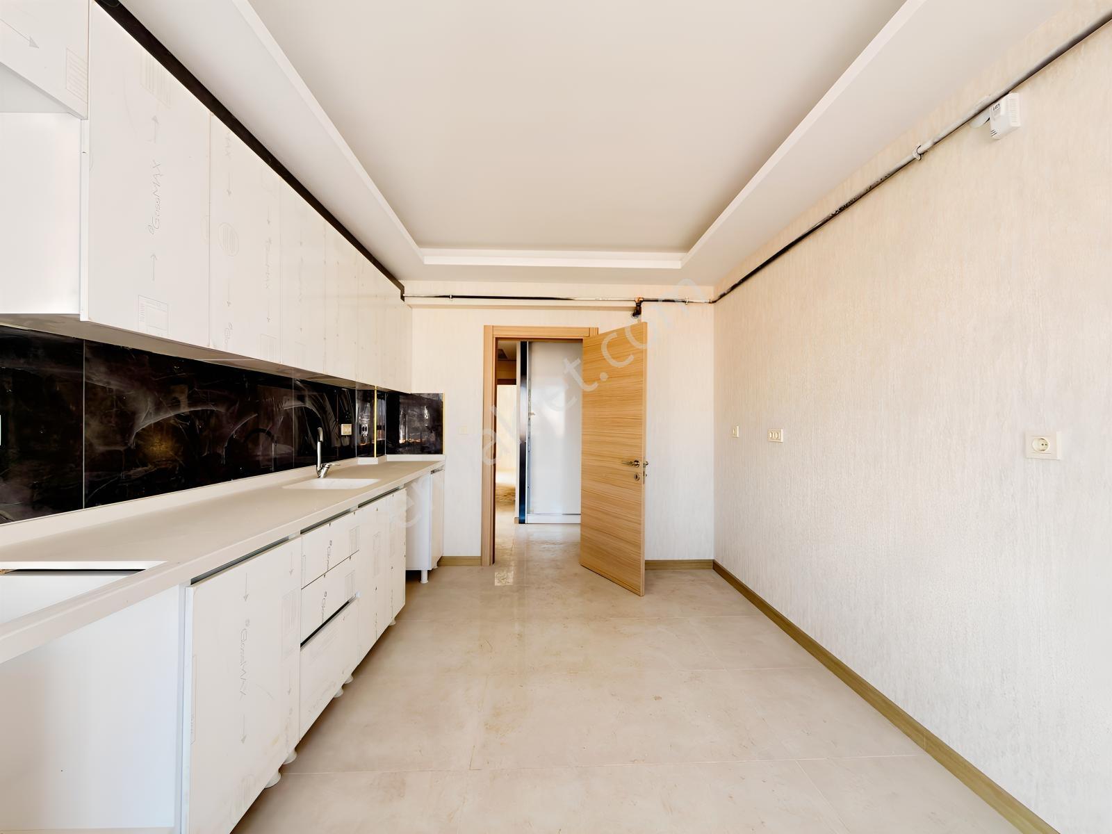 Vip'den Bulvar Üzeri Önü Açık Satılık Lüks Yapısatılık 3+1 Daire — fotoğraf 31