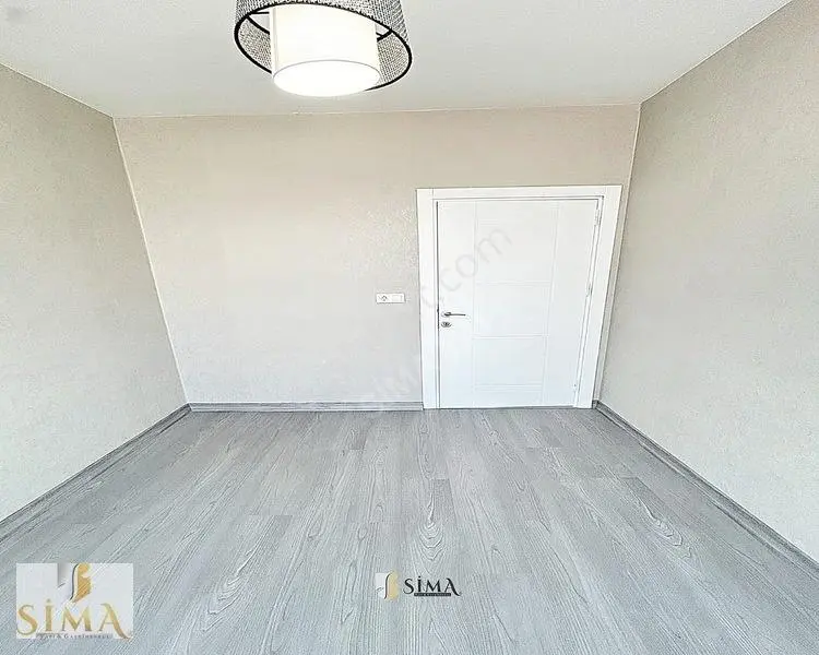 Sima Yapı'dan Full Konseptli Site İçerisinde Dekorlu 2+1 Satılık — fotoğraf 9