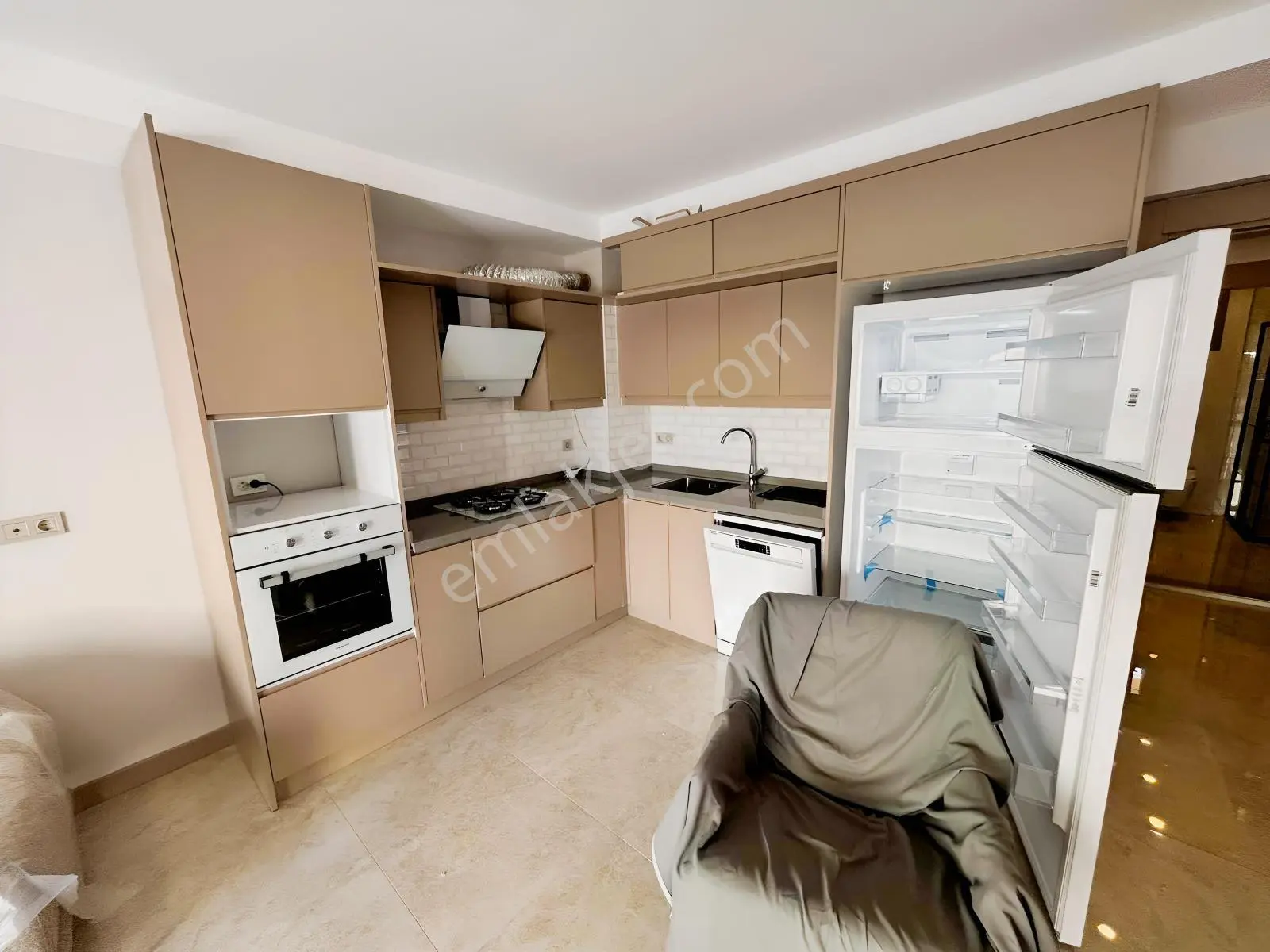 Kuşadası Kadınlar Denizinde Merkeze Yakın Satılık 5+1 Villa — fotoğraf 24