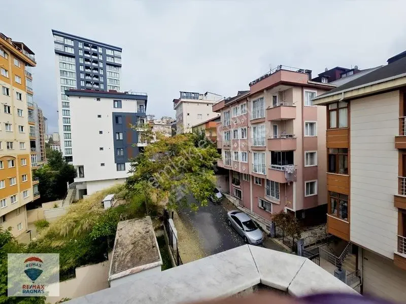 Ümraniye De; Site İçinde 5+2 Çatı Dubleksi — fotoğraf 2