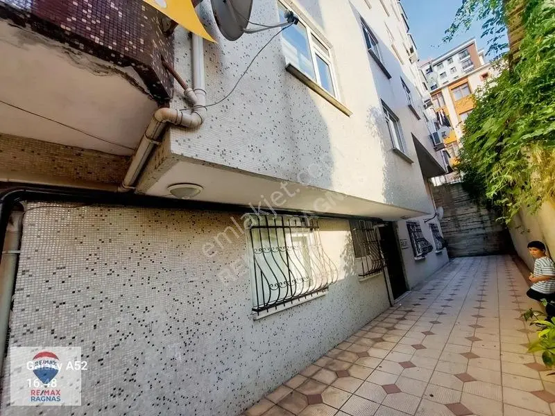 Ümraniye De; Site İçinde 5+2 Çatı Dubleksi — fotoğraf 7