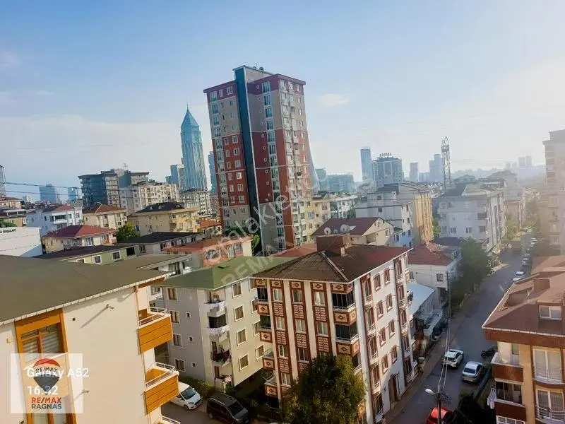 Ümraniye De; Site İçinde 5+2 Çatı Dubleksi — fotoğraf 25