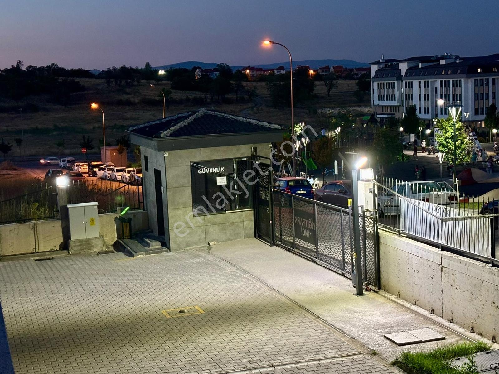 Turyap Kurtuluş'tan Yiğitpark İnci'de 3+1 Manzaralı Daire — fotoğraf 39
