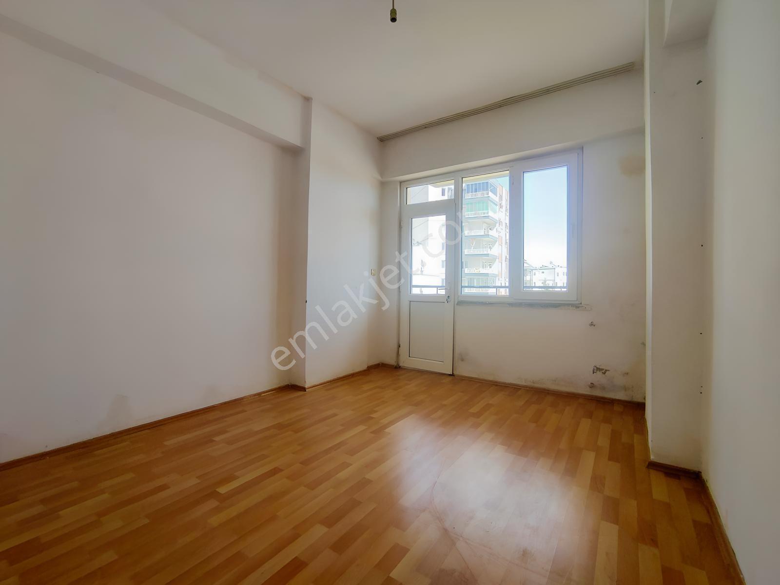 Kepez Demirel Mah. De Tranvaya 20 Metre 3+1 Eminevime Uygun — fotoğraf 8