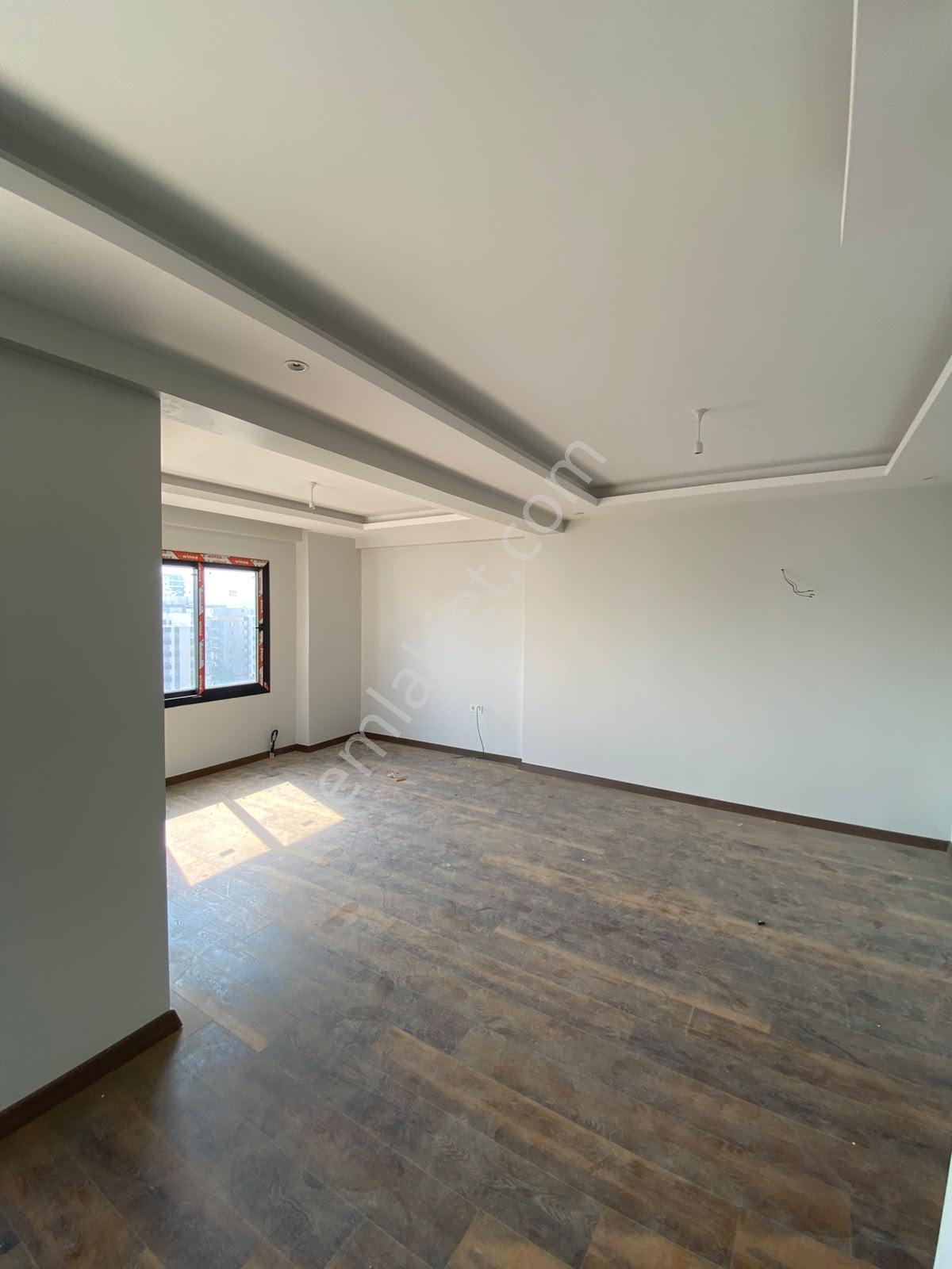 Panoramik Şehir Manzaralı 3+1 Komplex Sitede Satılık — fotoğraf 7