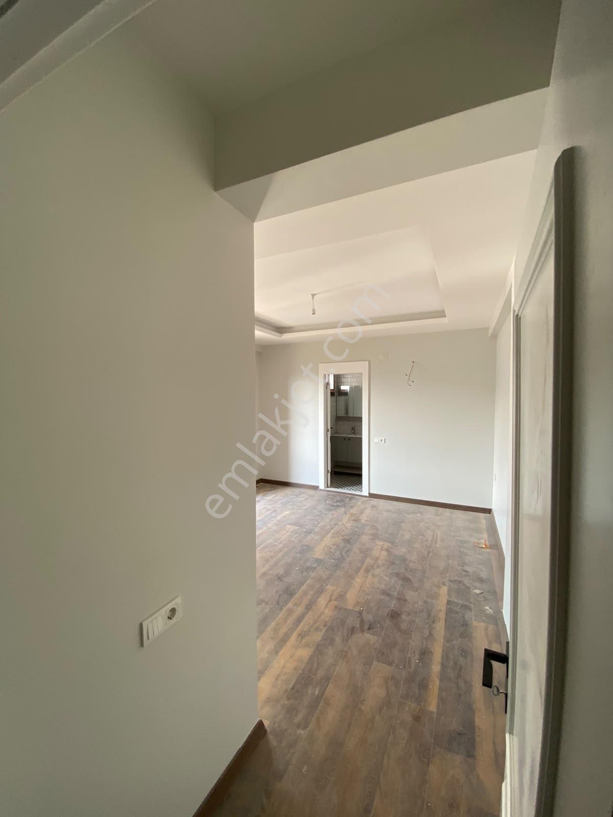 Panoramik Şehir Manzaralı 3+1 Komplex Sitede Satılık — fotoğraf 24