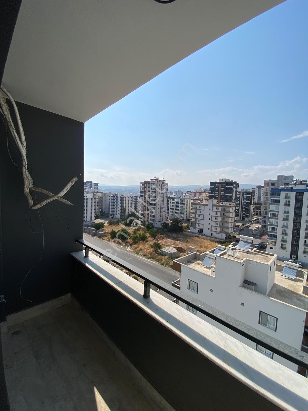 Panoramik Şehir Manzaralı 3+1 Komplex Sitede Satılık — fotoğraf 25