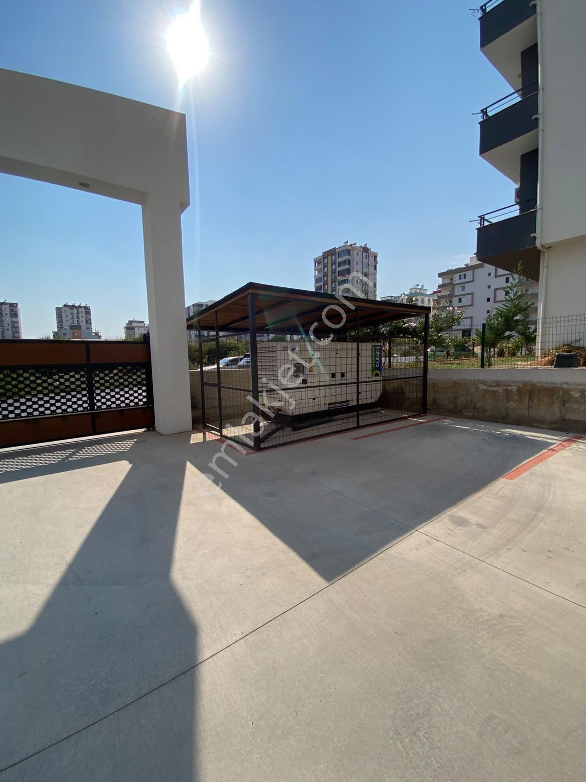 Panoramik Şehir Manzaralı 3+1 Komplex Sitede Satılık — fotoğraf 38