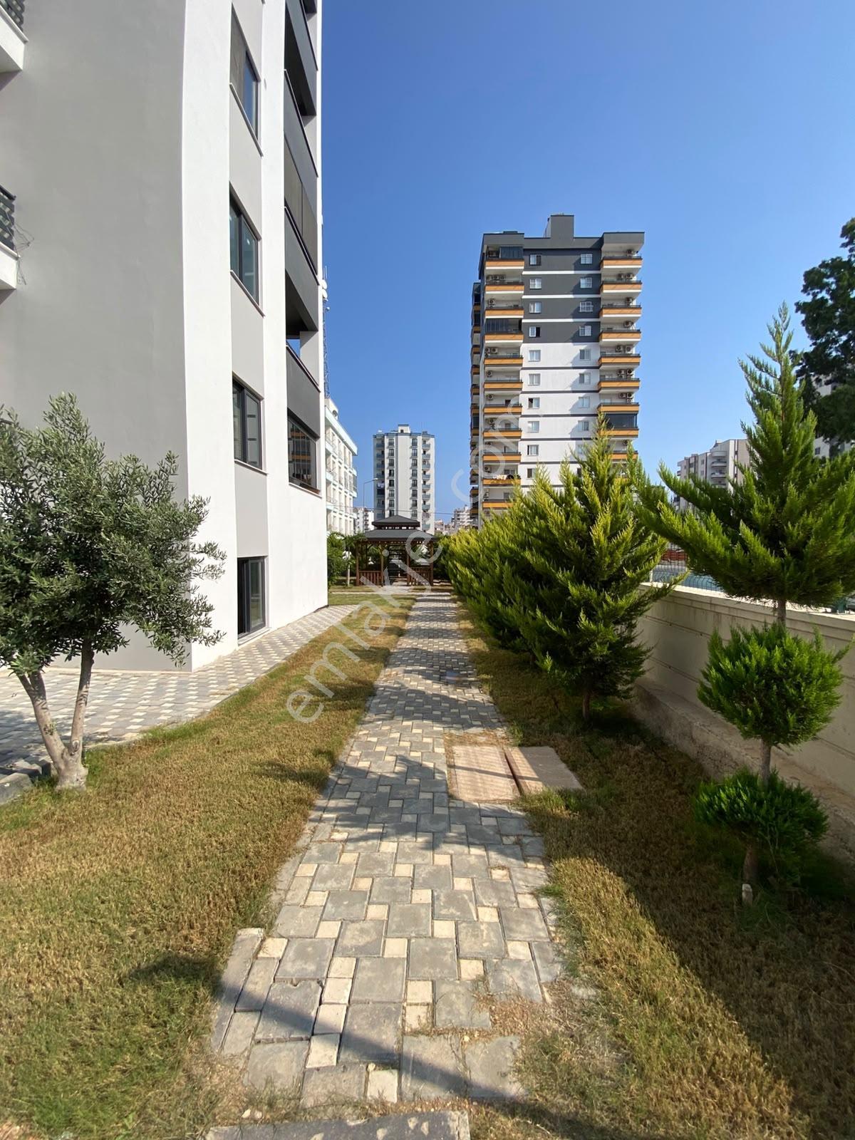 Panoramik Şehir Manzaralı 3+1 Komplex Sitede Satılık — fotoğraf 40