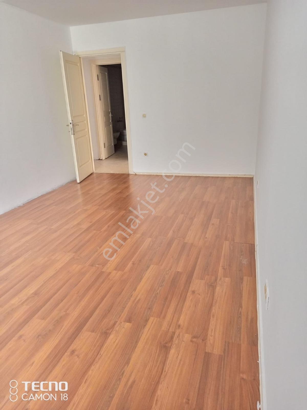 Acil Satılık Bu Fiyata Böyle Daire Yok 130 M2 3+1 Geniş Daire — fotoğraf 6