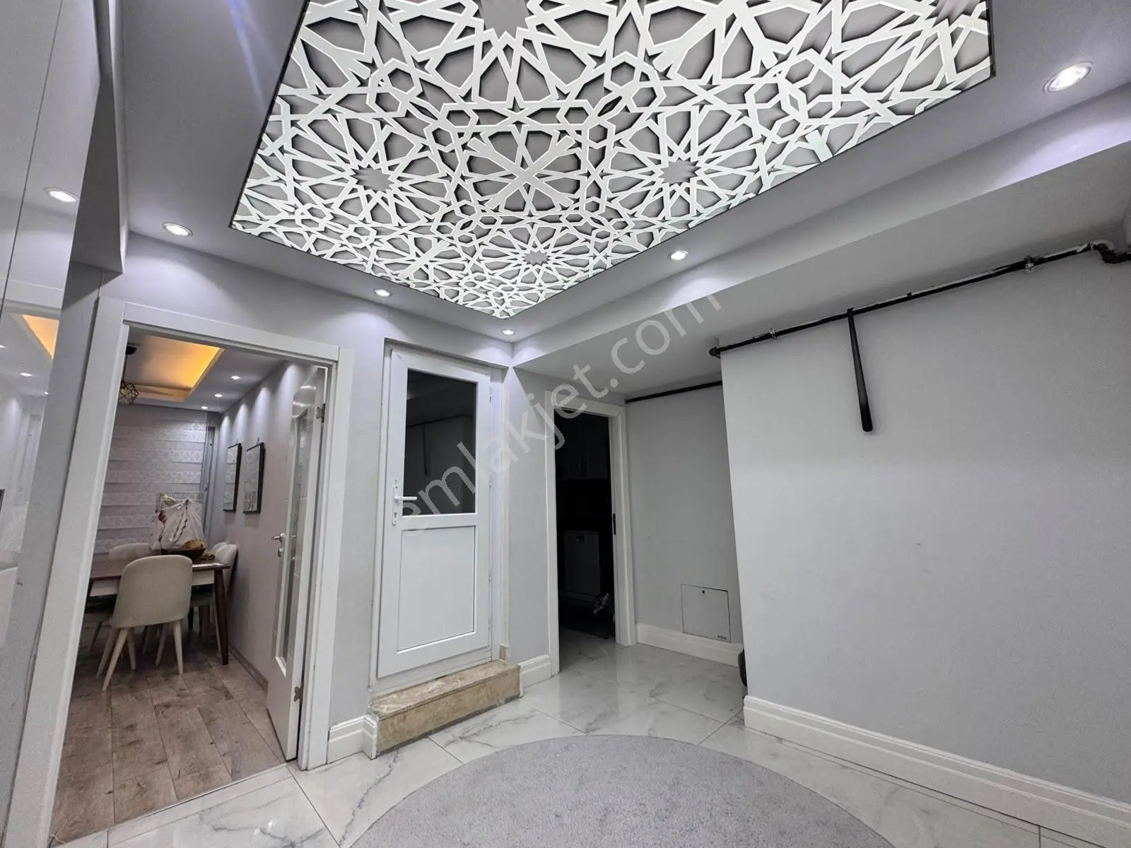 Durali Alıç Mah. Cumhuriyet Sitesinde 4+1 Satılık Daire — fotoğraf 3