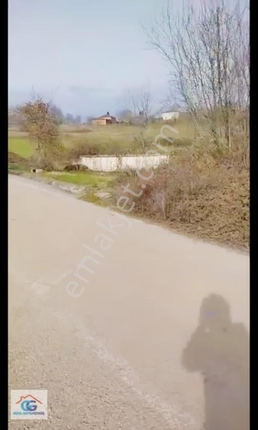 Gzel Gayrimenkulden İzmit Güvercinlik Mh.Ana Yola 2. Parsel