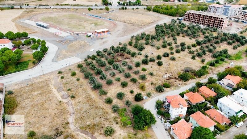 Ayvalık Altınova 3 Katlı Satılık İmarlı Arsa — fotoğraf 7