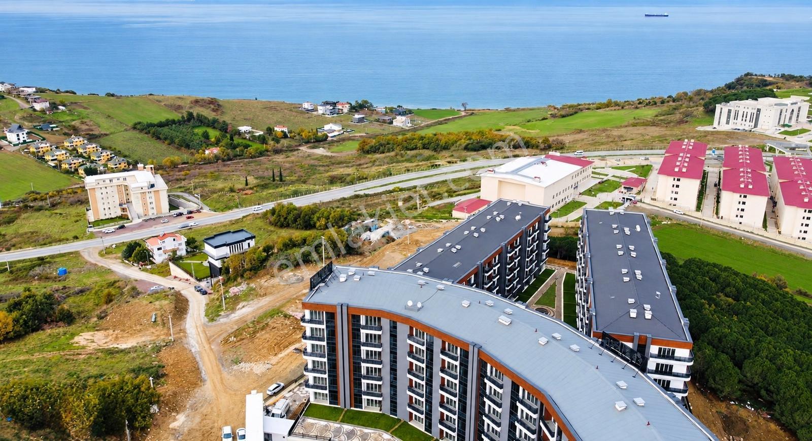 Meydan Suıteste Deniz Ve Doğa Manzaralı Özel 1+1 — fotoğraf 5
