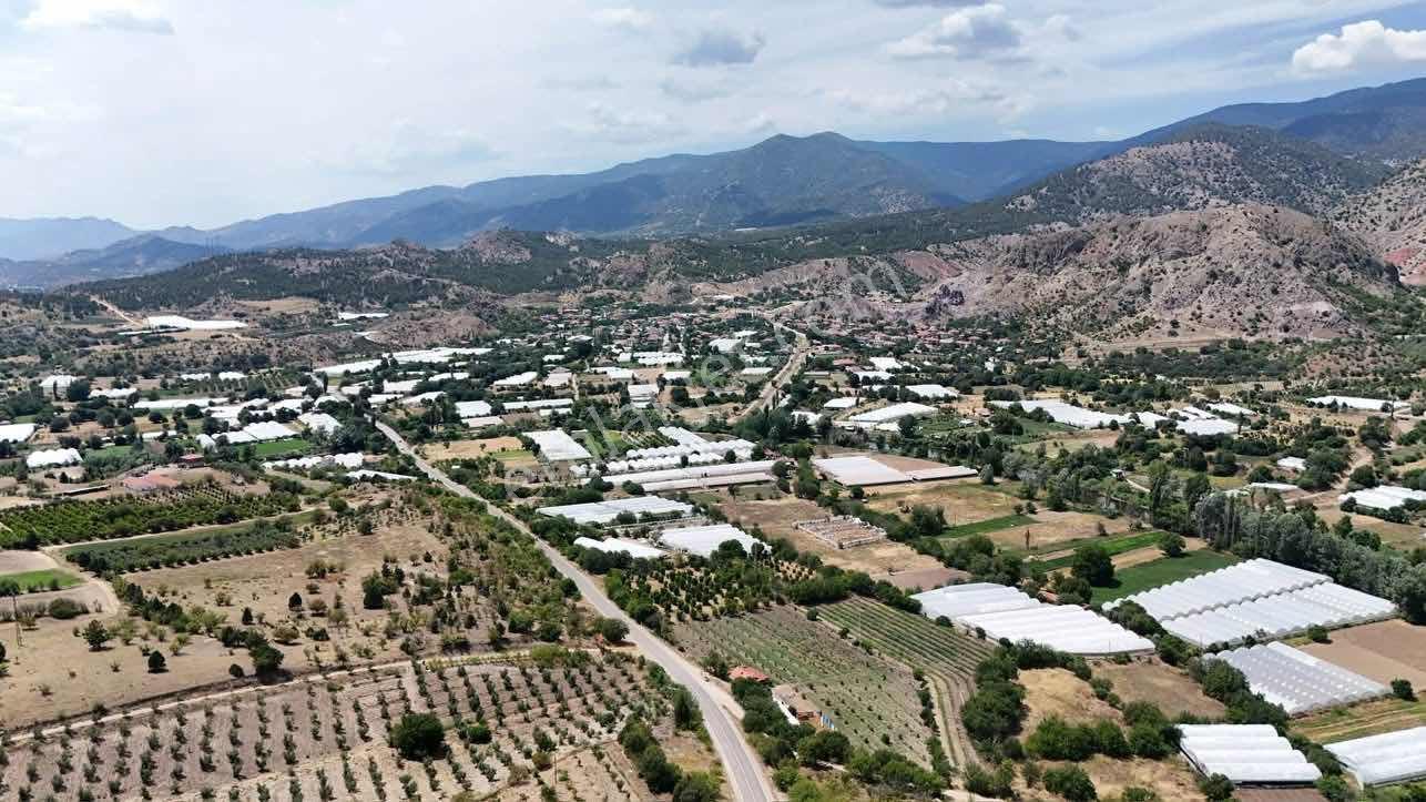 Özgün'den Sarıcakaya Mayıslar Köyünde 1260m² Ev Ve Arsa — fotoğraf 8