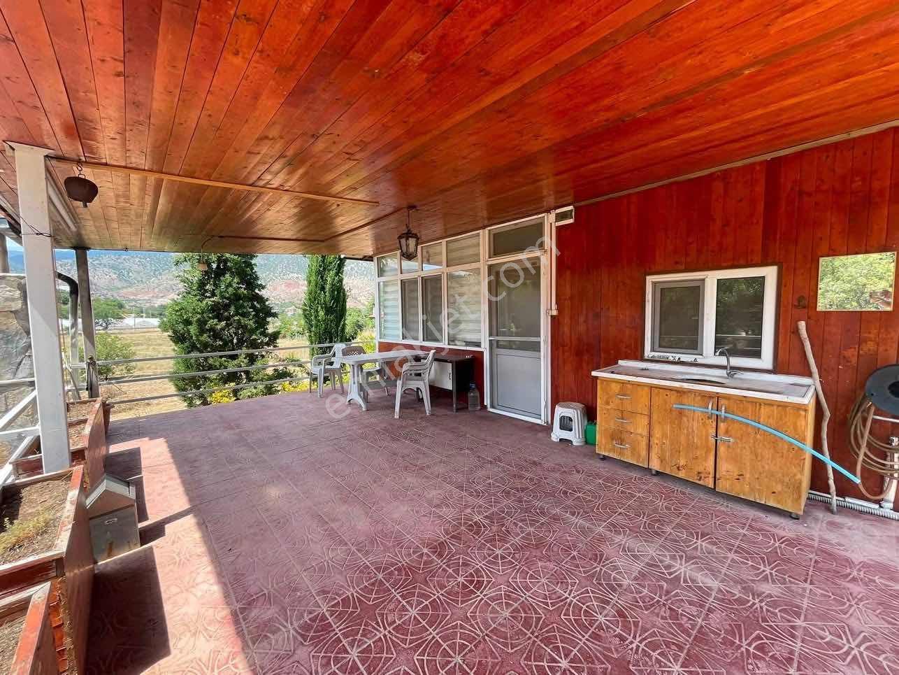 Özgün'den Sarıcakaya Mayıslar Köyünde 1260m² Ev Ve Arsa — fotoğraf 26