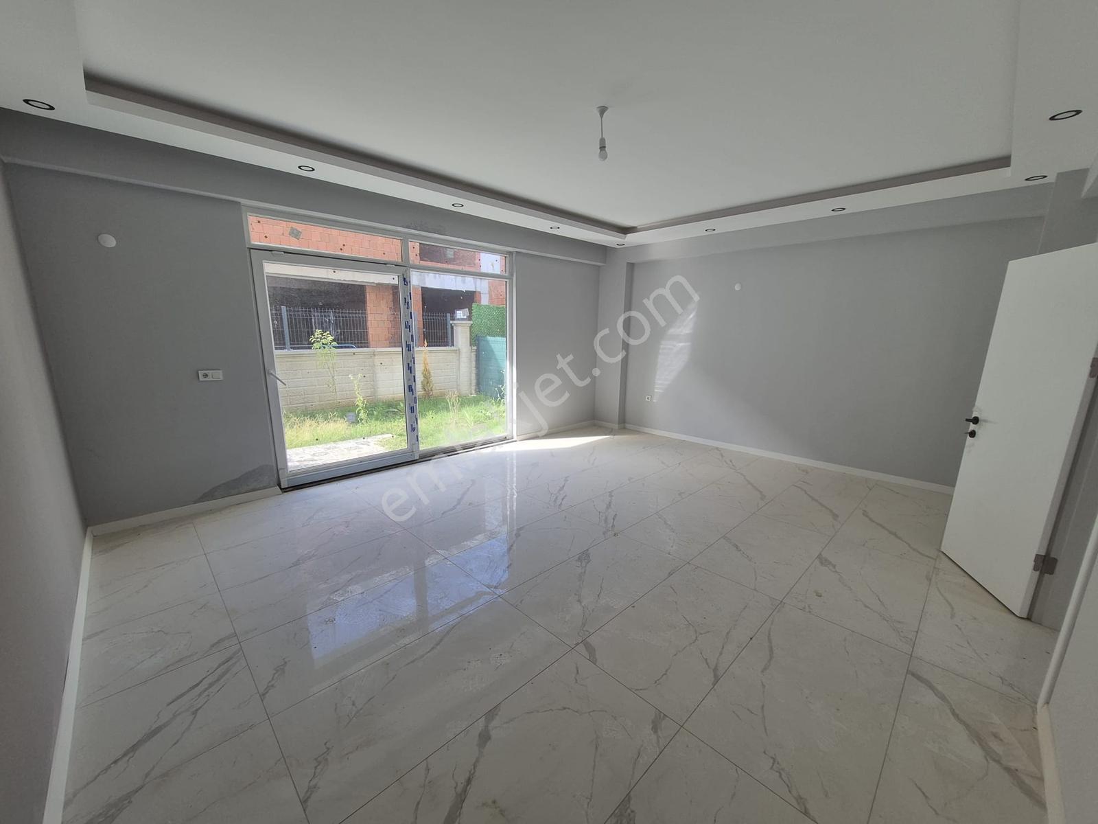 Kartepe'de Sıfır, Özel Bahçeli 3+1 Satılık Villa — fotoğraf 9