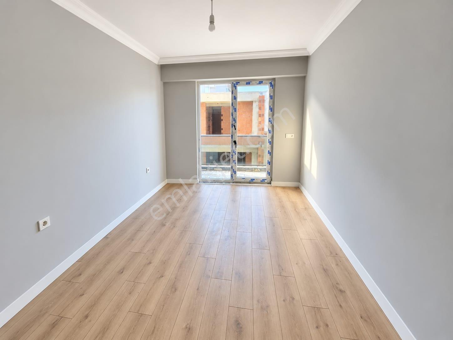 Kartepe'de Sıfır, Özel Bahçeli 3+1 Satılık Villa — fotoğraf 16