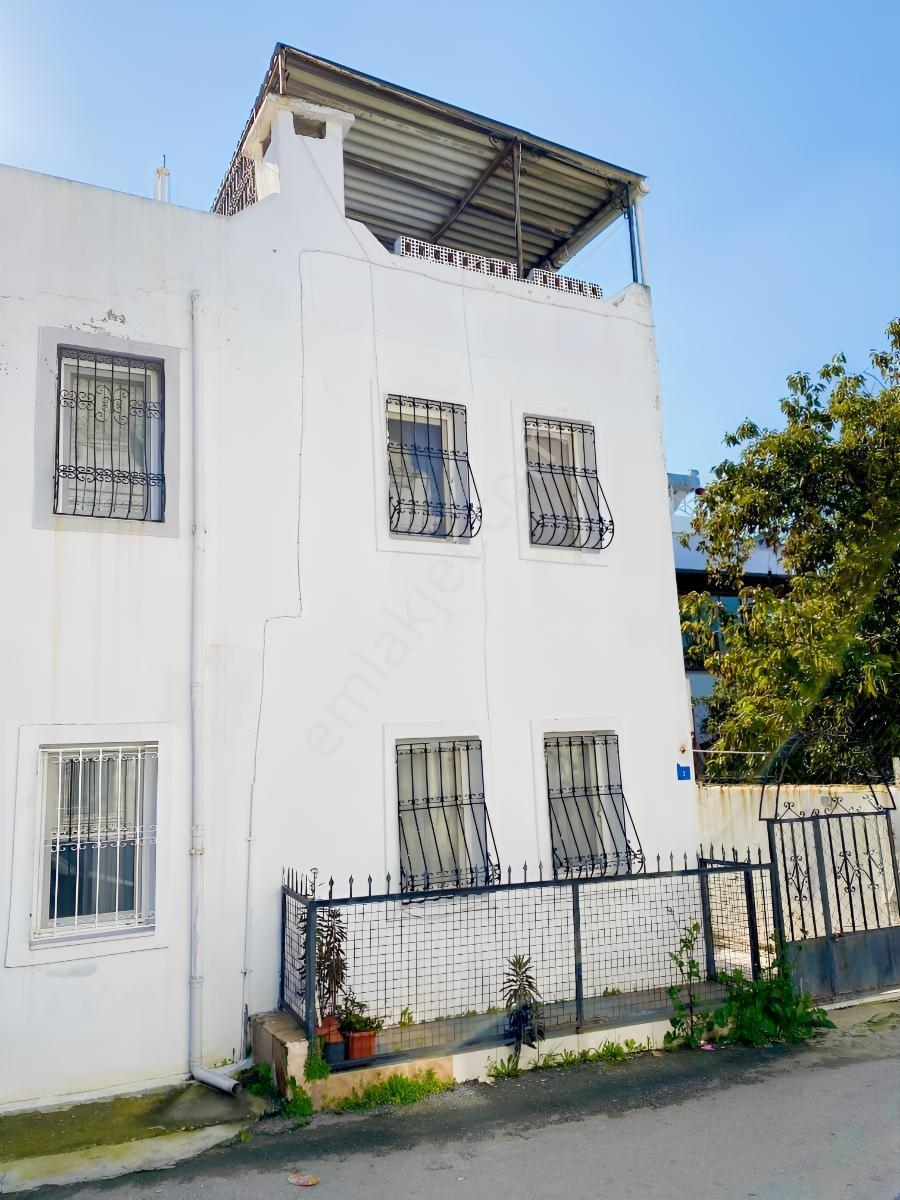 Bodrum Eskiçeşmede Satılık — fotoğraf 2