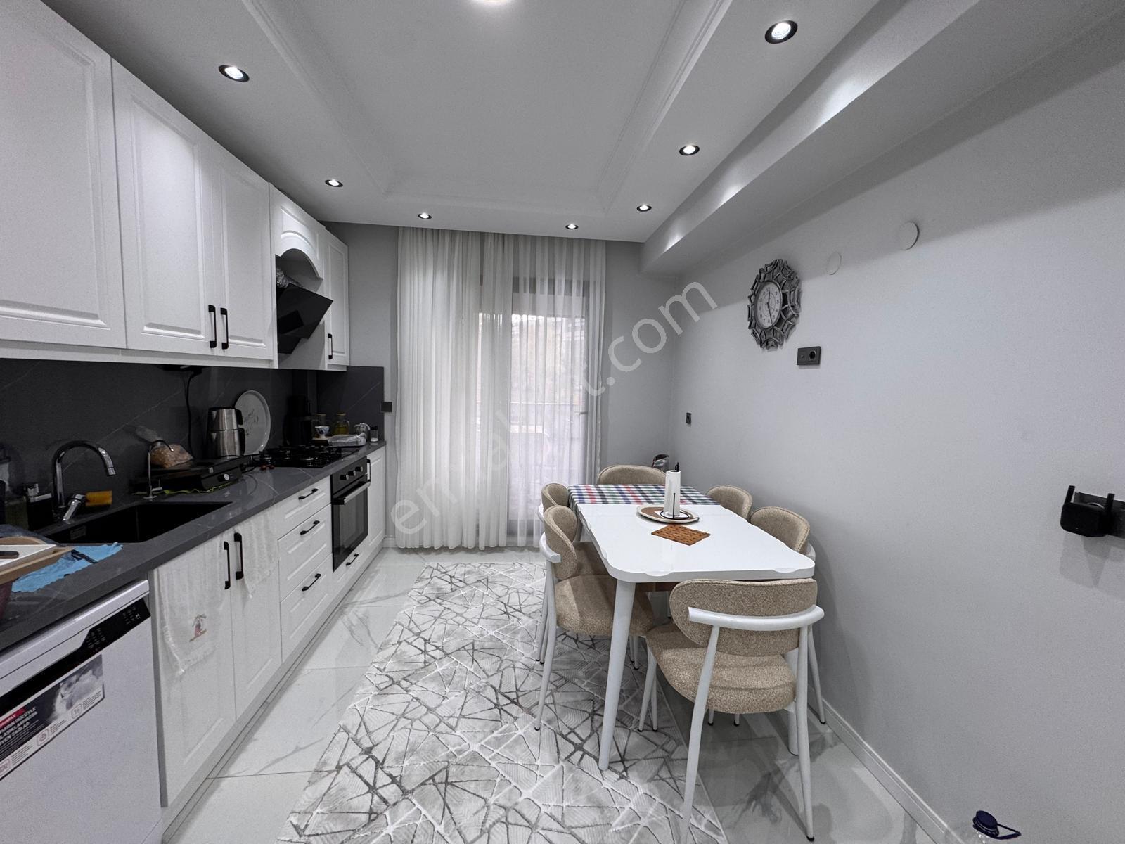 Zeybek Emlaktan Reşadiye' De 3+1 Lüks Dairemiz Satılıktır — fotoğraf 24