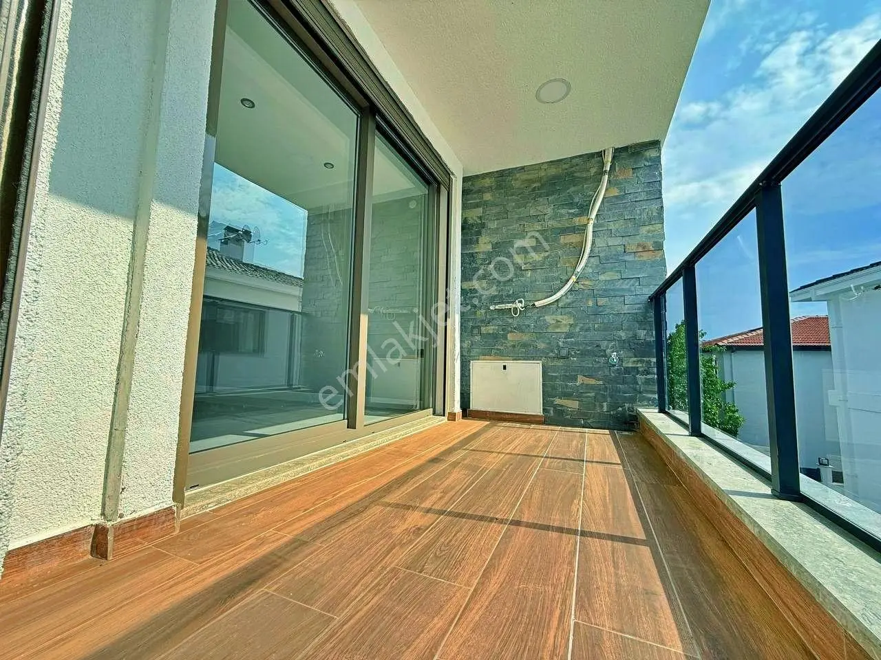 Uytundan Akçay Kızılkeçilide Yerden Isıtmalı 2+1 Lüks Daire — fotoğraf 15