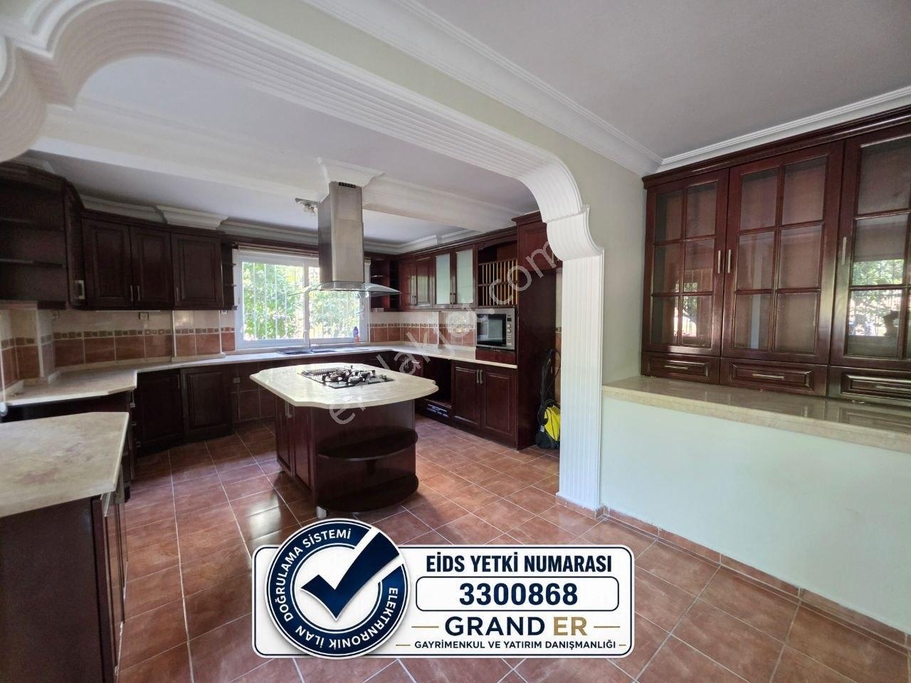 Mezitli Kuyuluk Çankaya Mah.satılık 7+1 Bağımsız Satılık Villa — fotoğraf 16