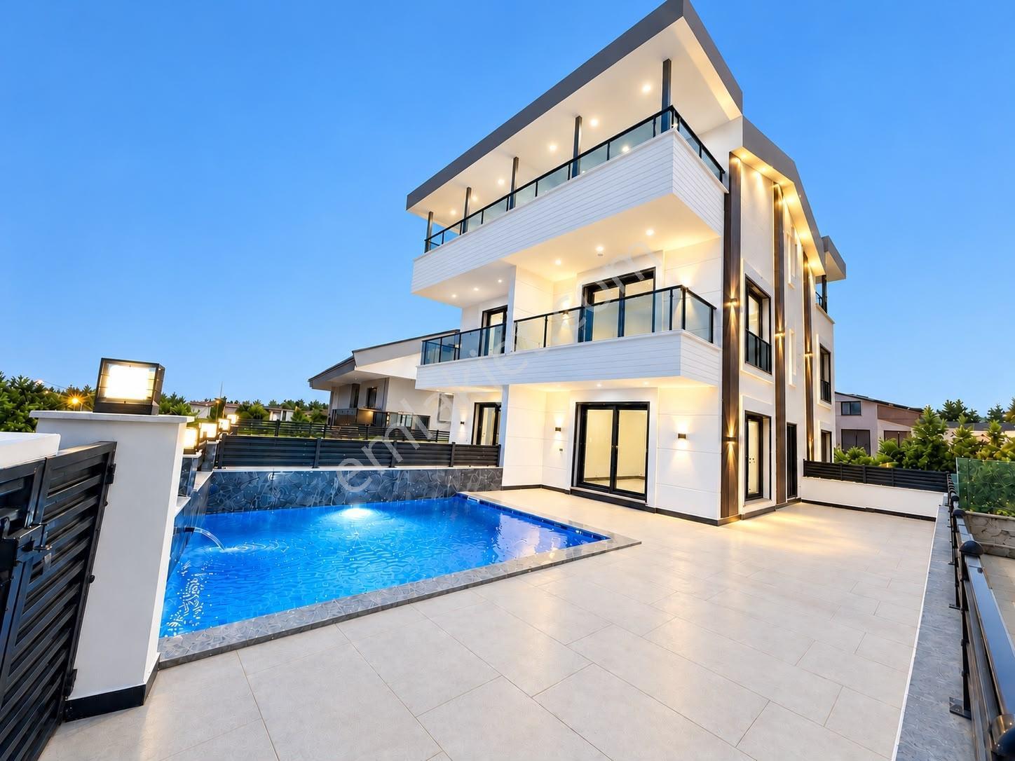 Adın Didim Hisarda İskanlı 6+1 Satılık Havuzlu Villa — fotoğraf 7