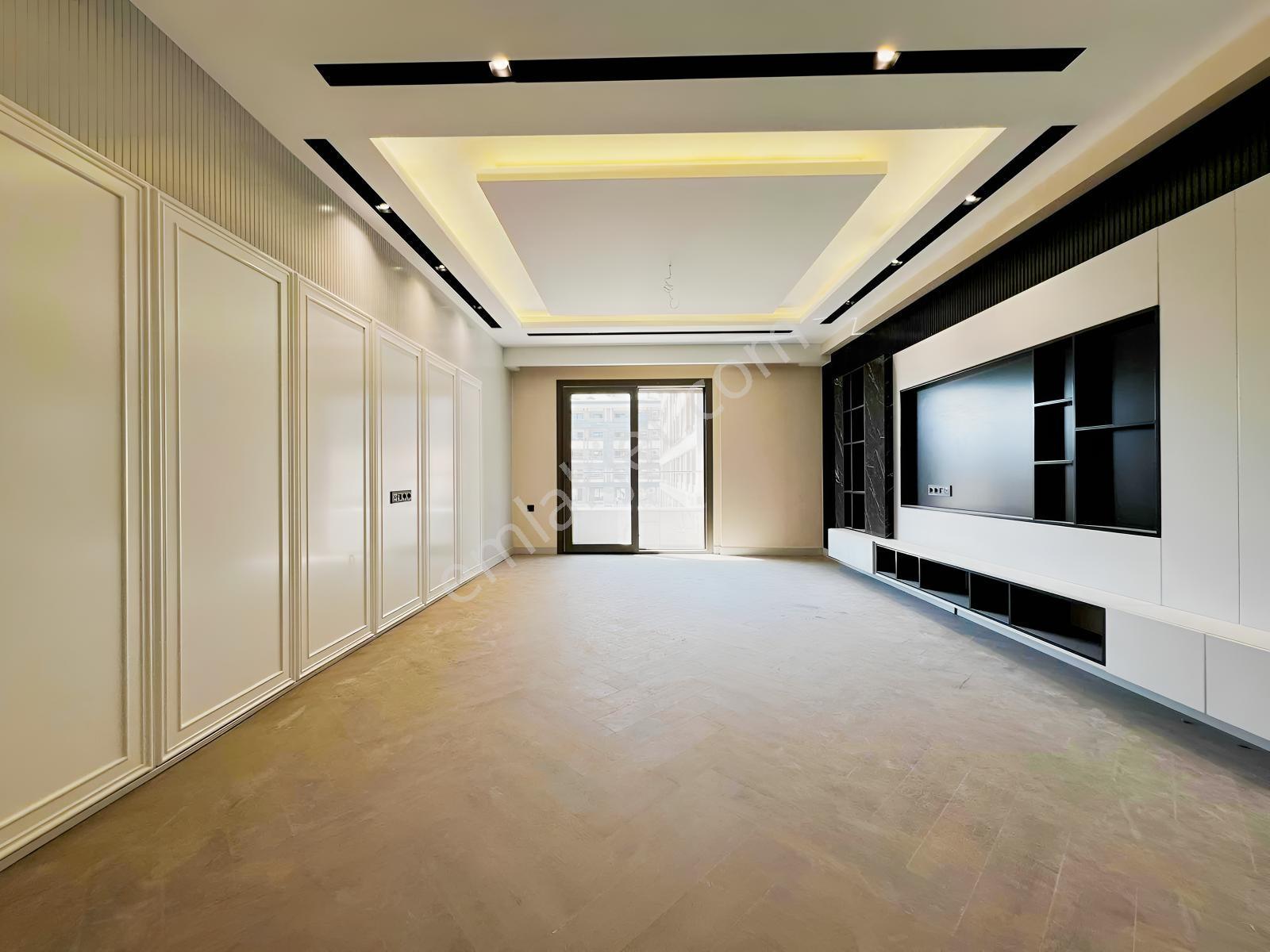 Cadde Maslakta 4+1 Ara Kat Prestijli Ve Konforlu Daire — fotoğraf 14
