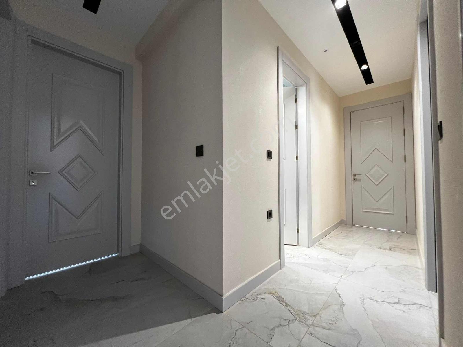 Cadde Maslakta 4+1 Ara Kat Prestijli Ve Konforlu Daire — fotoğraf 26