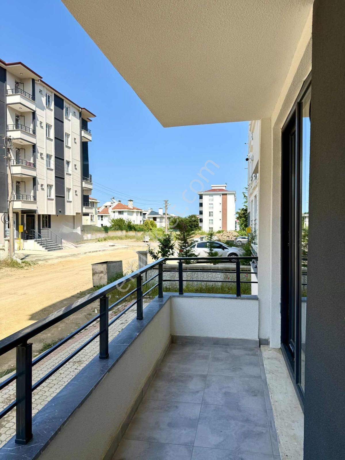 Truva//selim Dağhan'dan Atakum'da Lüks Eşyalı Geniş Satılık 1+1 — fotoğraf 14