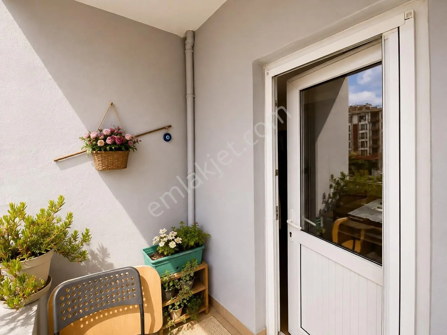 Eyüpsultan Sakarya'da Manzaralı Geniş Satılık Ara Kat Daire!!! — fotoğraf 7