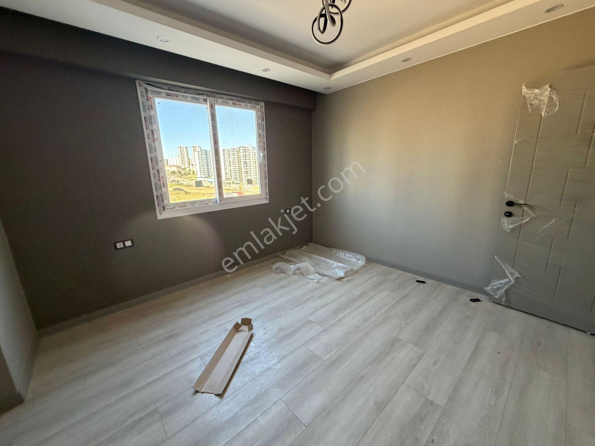 Osmangazi Mahallesinde Site İçerisinde 3+1 Kapalı Mutfak Satılık Daire — fotoğraf 7