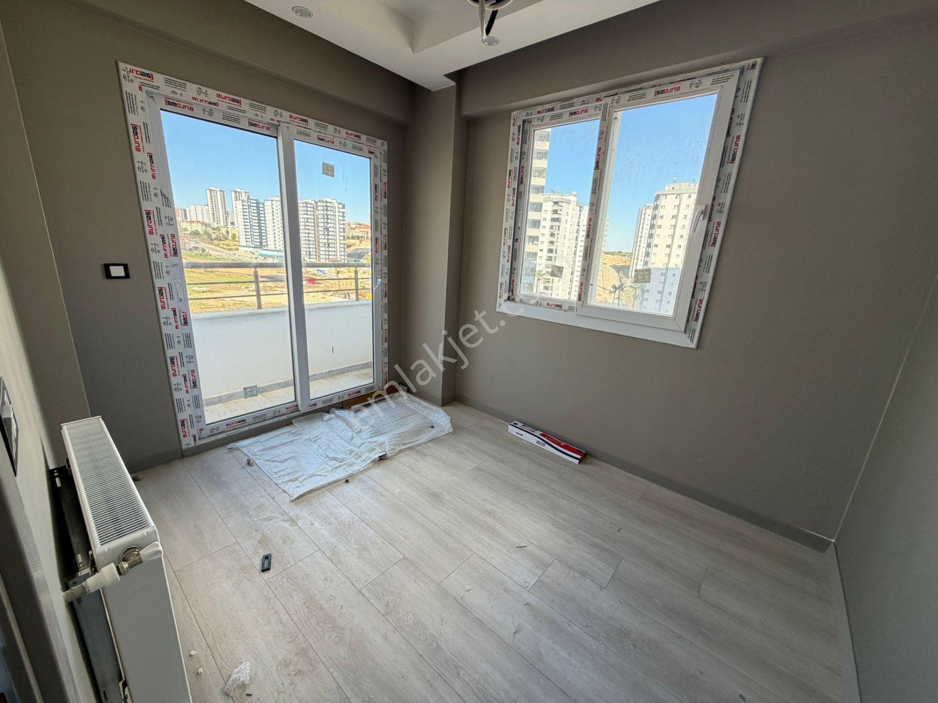 Osmangazi Mahallesinde Site İçerisinde 3+1 Kapalı Mutfak Satılık Daire — fotoğraf 11