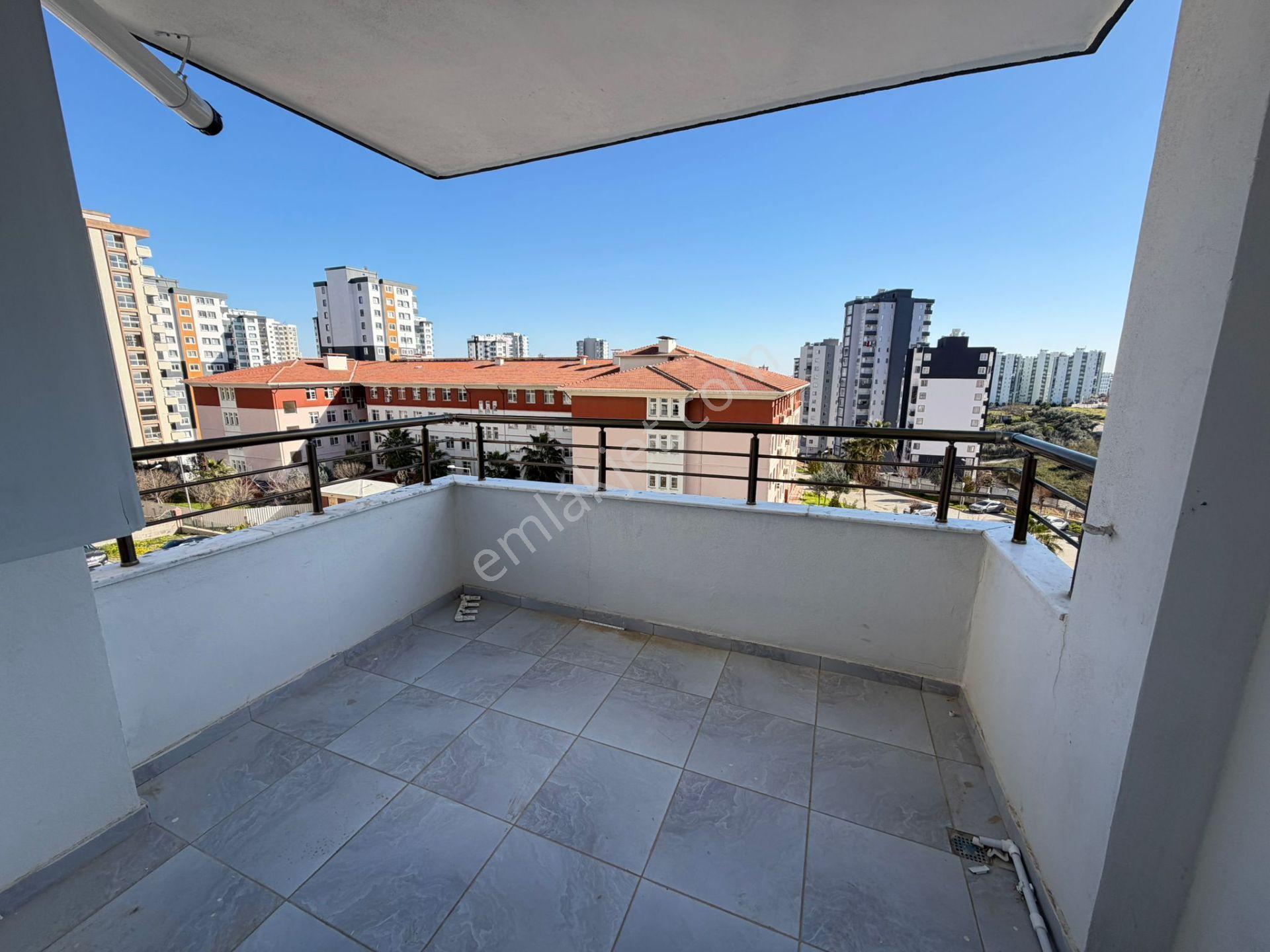 Osmangazi Mahallesinde Site İçerisinde 3+1 Kapalı Mutfak Satılık Daire — fotoğraf 33
