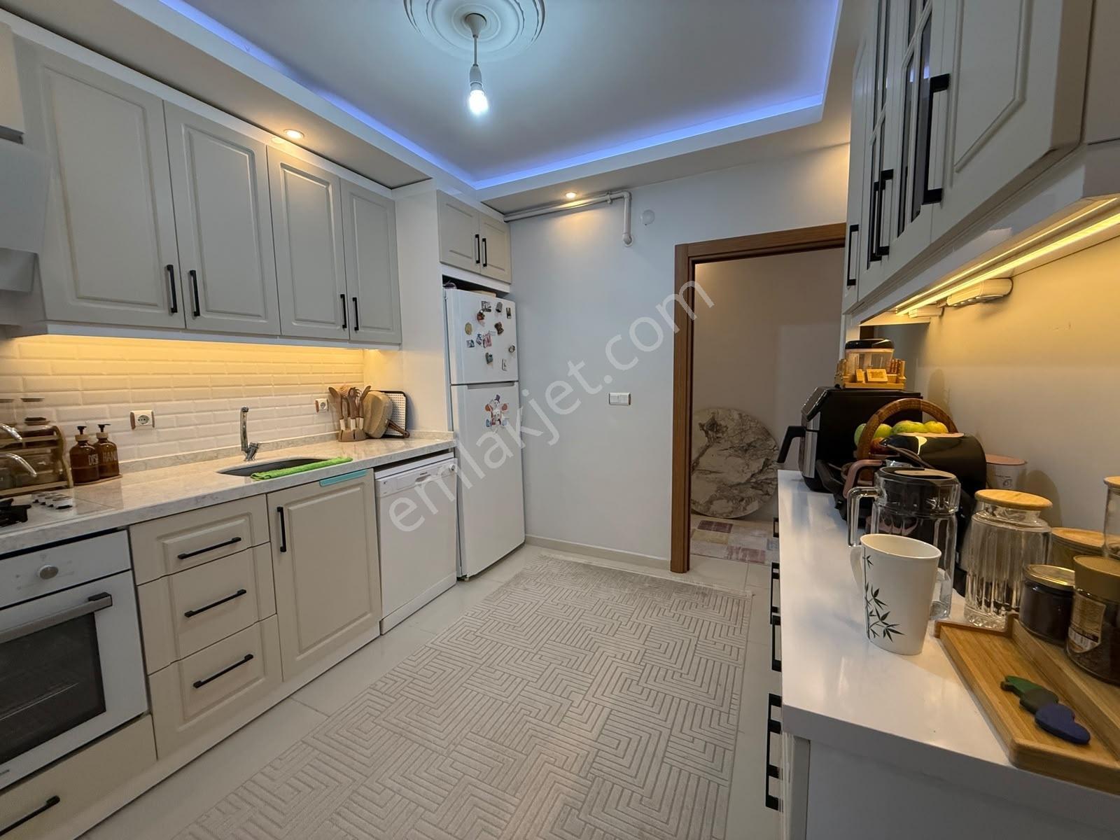 Alban'dan Her Odası Işık Alan Satılık 115m² 2+1 Arakat Daire !! — fotoğraf 6