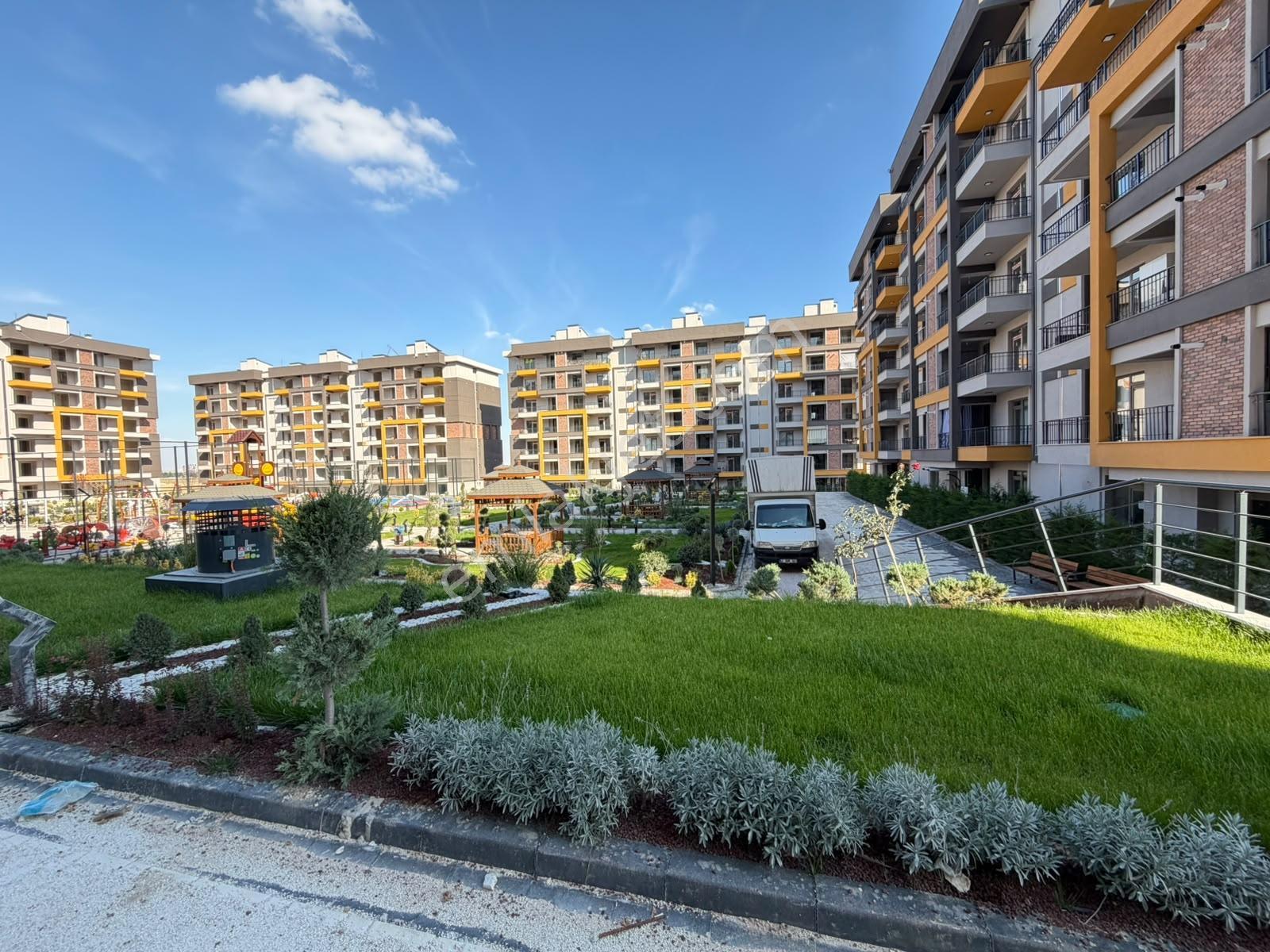 Efdal'den Port Maslak'da Ara Kat 2+1 Ultra Lüx Sıfır Daire — fotoğraf 6