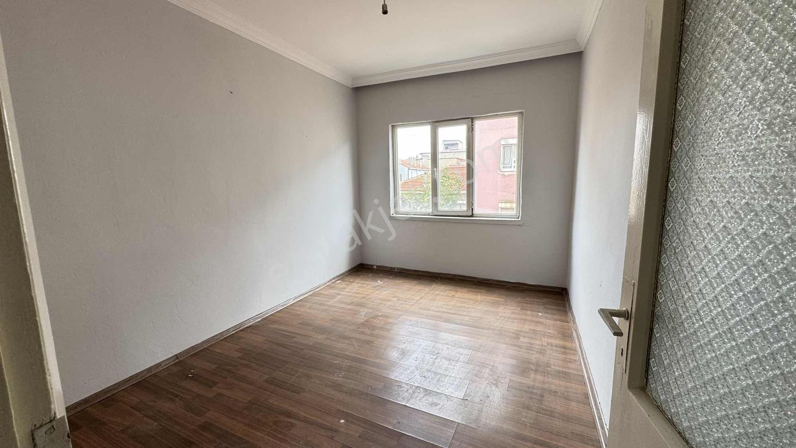 Dehir Emlaktan Kırkağaç Da Ki En Uygun Fiyatlı Daire — fotoğraf 4