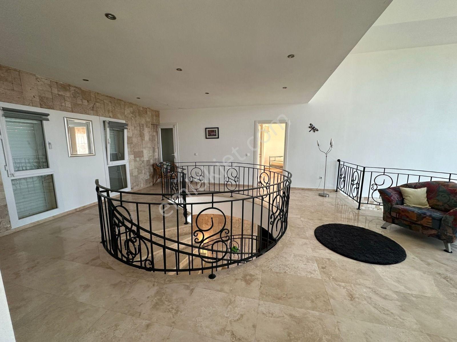 Kuşadası Satılık Soğucak Mevkii 4+1 Tek Müstakil Villa — fotoğraf 30