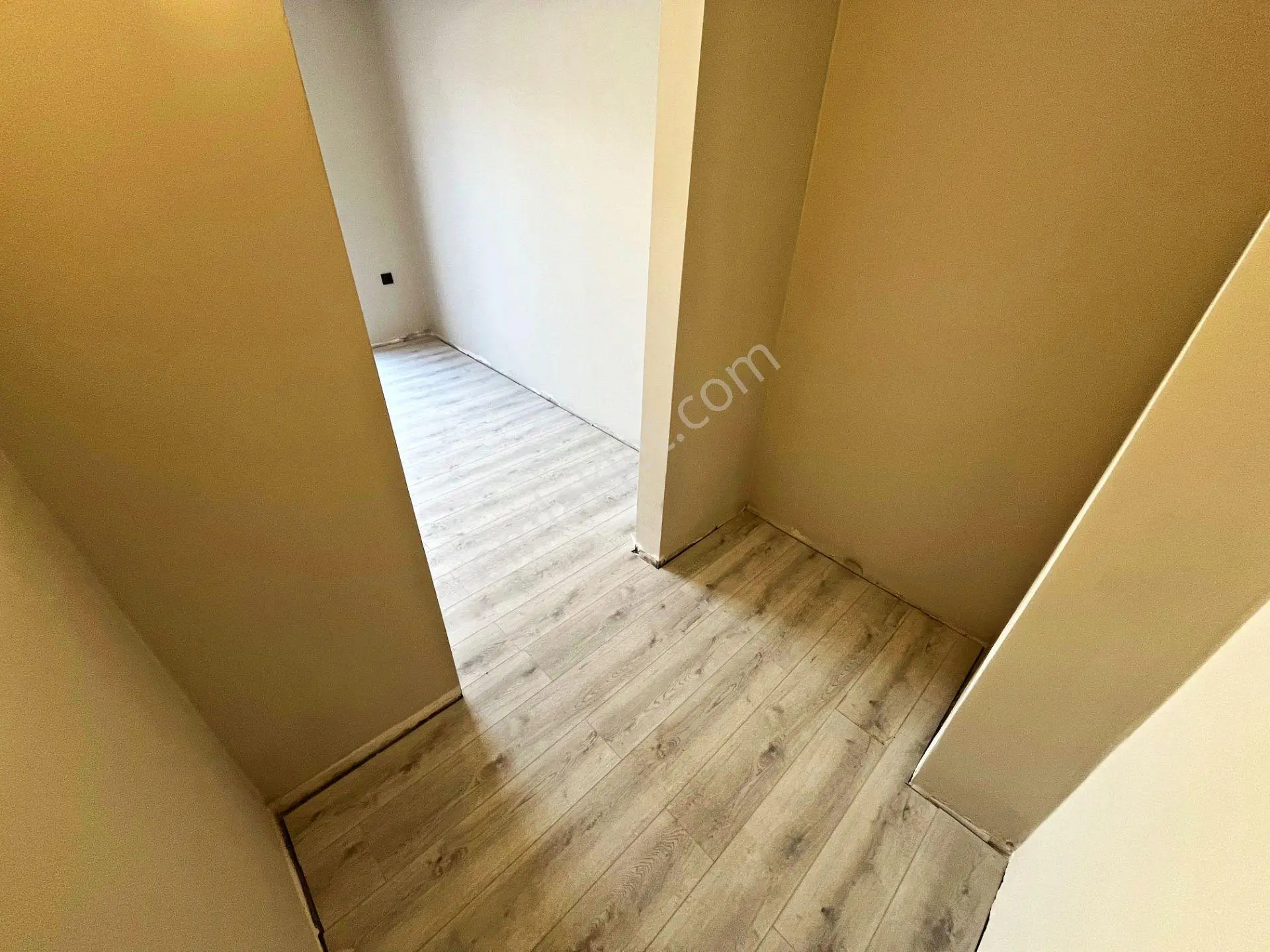 🛑🛑aktiften Akçay'ın En Göz Konforlu Otoparklı Giyinme Odalı Geniş Satılık 2+1 Dublexi — fotoğraf 15