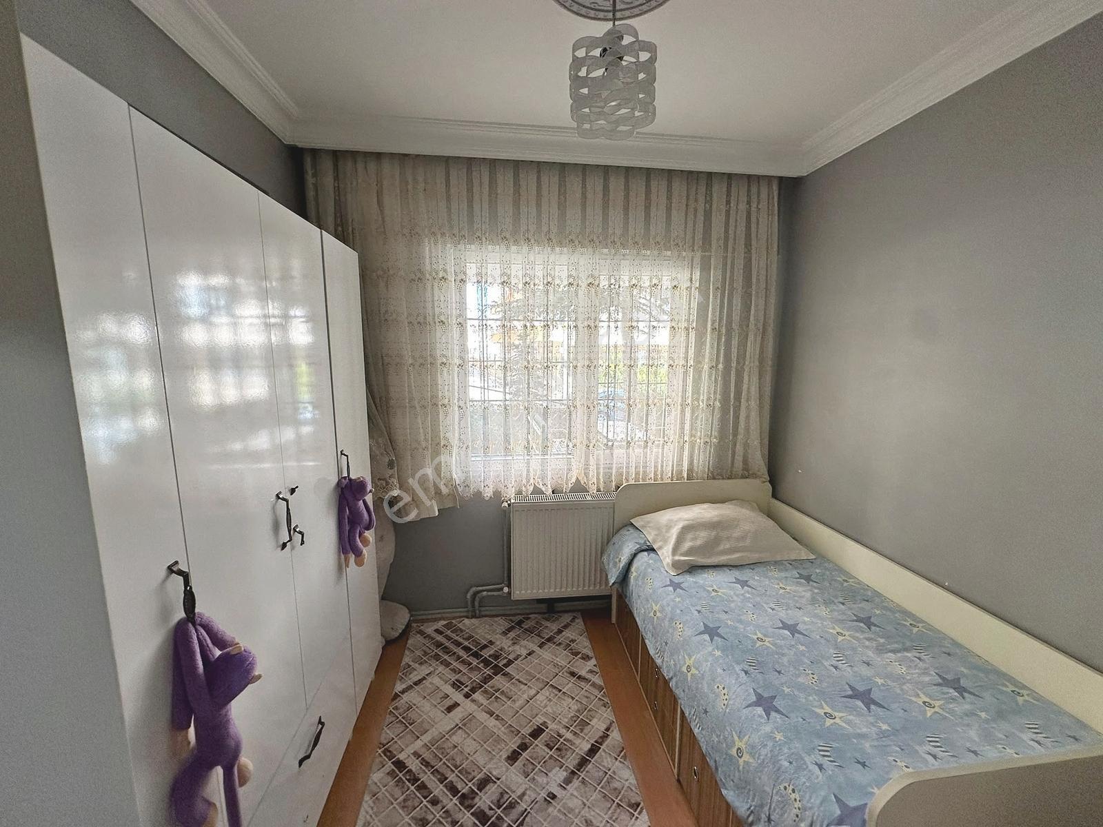 Neşet Ertaş Caddesinde Ön Cephe Yapılı Satılık 3+1 Daire — fotoğraf 14