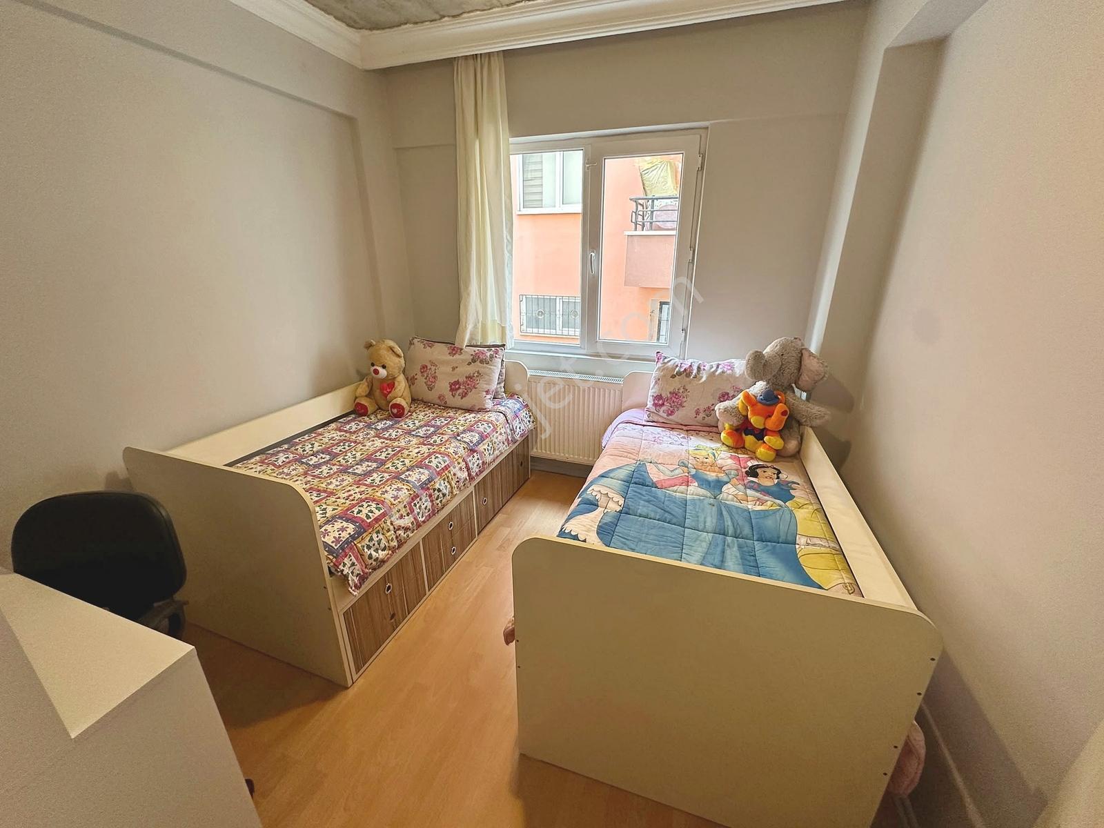 Neşet Ertaş Caddesinde Ön Cephe Yapılı Satılık 3+1 Daire — fotoğraf 16