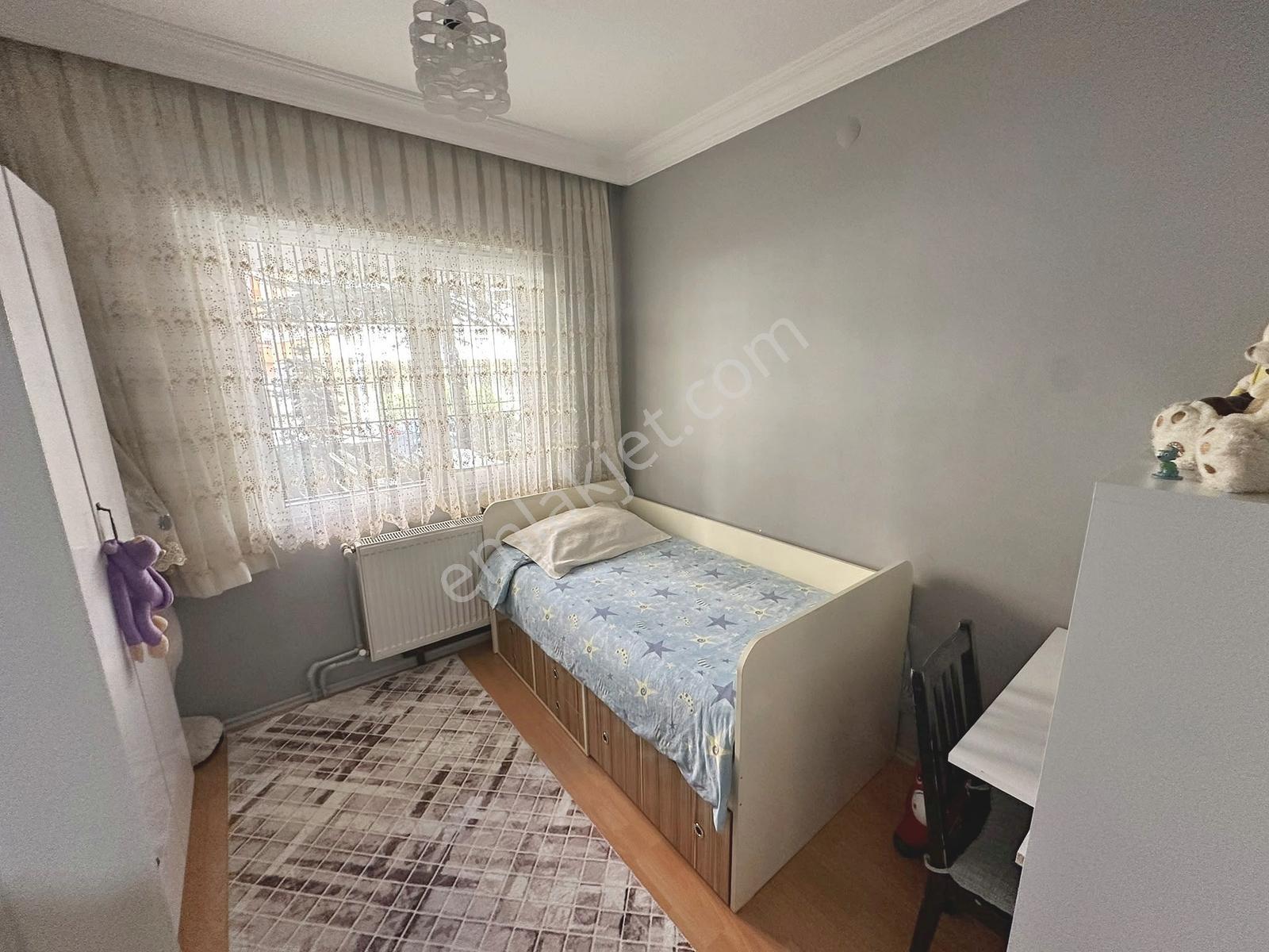 Neşet Ertaş Caddesinde Ön Cephe Yapılı Satılık 3+1 Daire — fotoğraf 17
