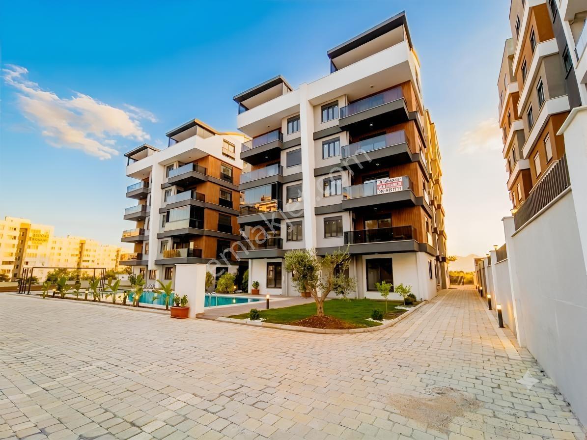 Antalya Kepez'de Çankaya'da Havuzlu, Otoparklı 2+1 Satılık Daire — fotoğraf 10