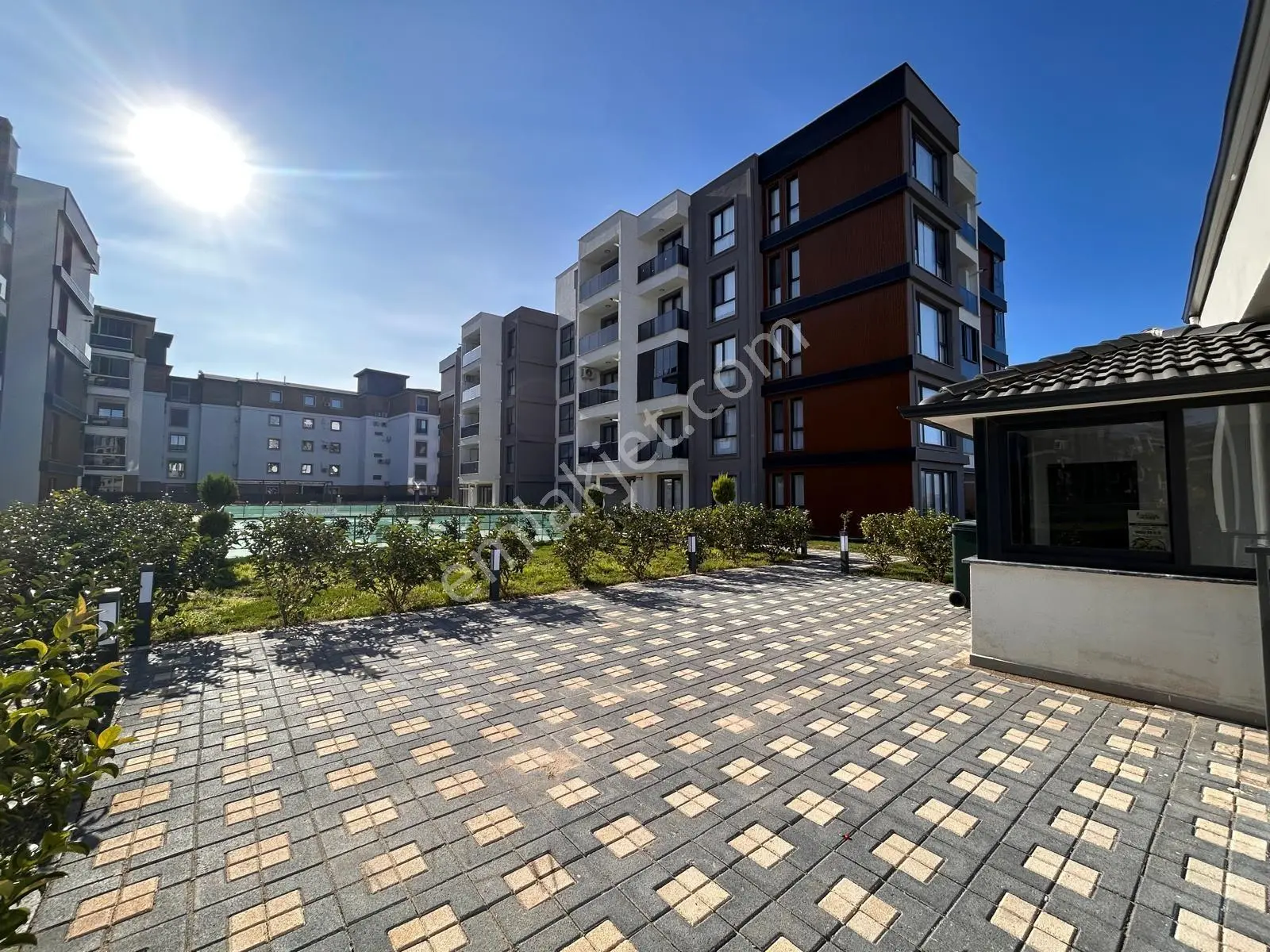 Burhaniye Bahçelievler Mahallesi 1+1 Sıfır Daire — fotoğraf 3