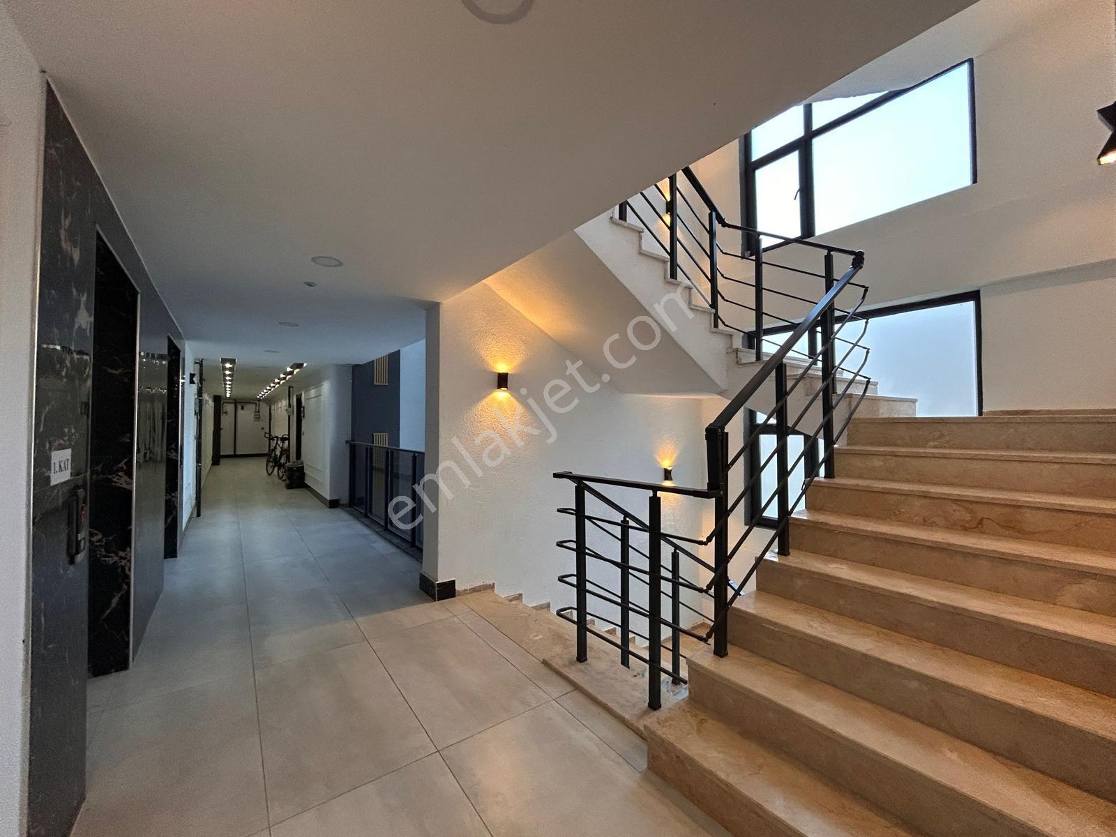 Burhaniye Bahçelievler Mahallesi 1+1 Sıfır Daire — fotoğraf 11