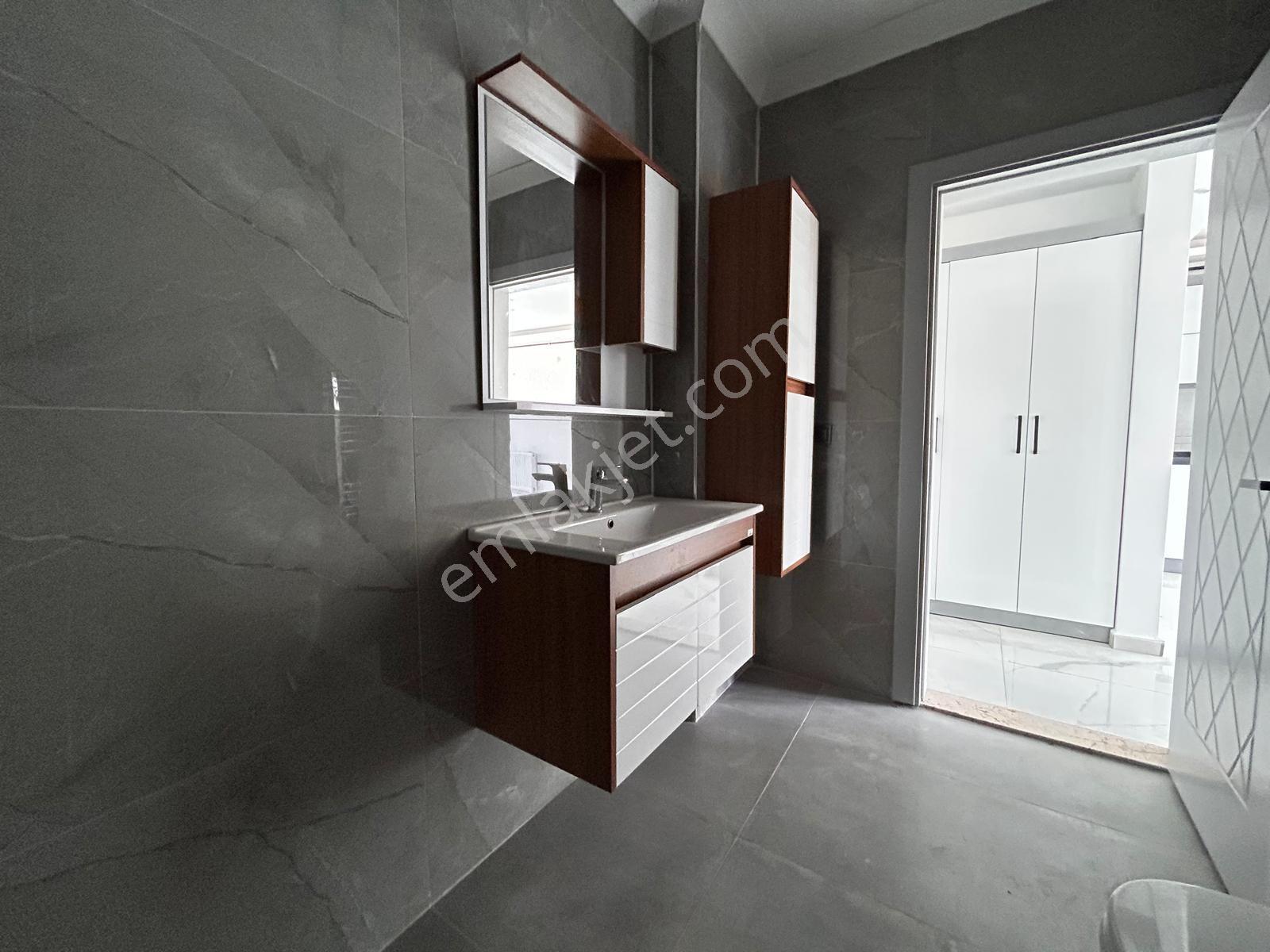 Burhaniye Bahçelievler Mahallesi 1+1 Sıfır Daire — fotoğraf 15