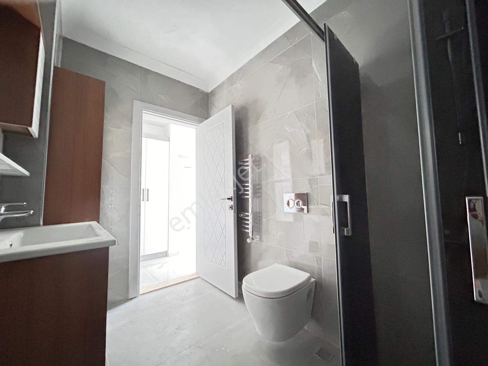 Burhaniye Bahçelievler Mahallesi 1+1 Sıfır Daire — fotoğraf 17