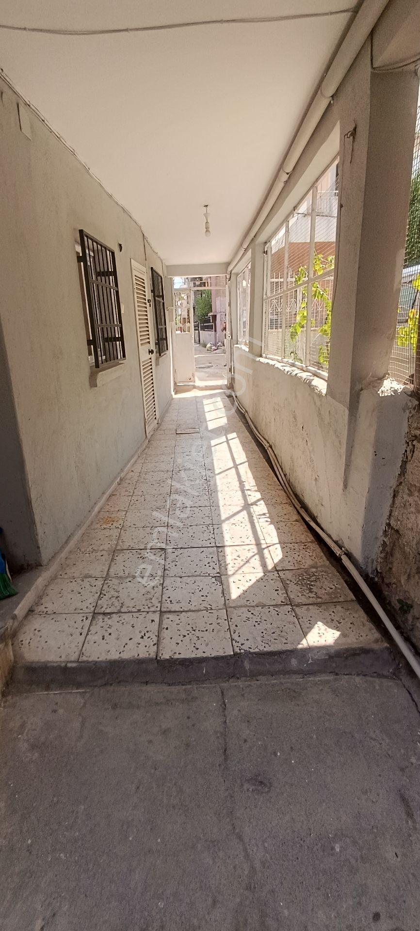 Adana Yeşilyurt Mah. Satılık 2 Katlı Müstakil Ev 70m² Hisseye Sahip — fotoğraf 4
